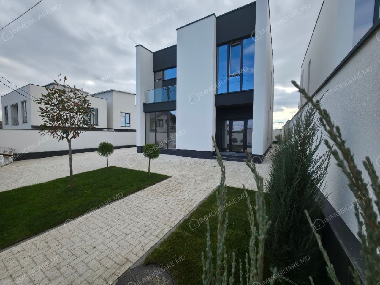 Casă cu 2 niveluri, or. Durlești - Photo 1