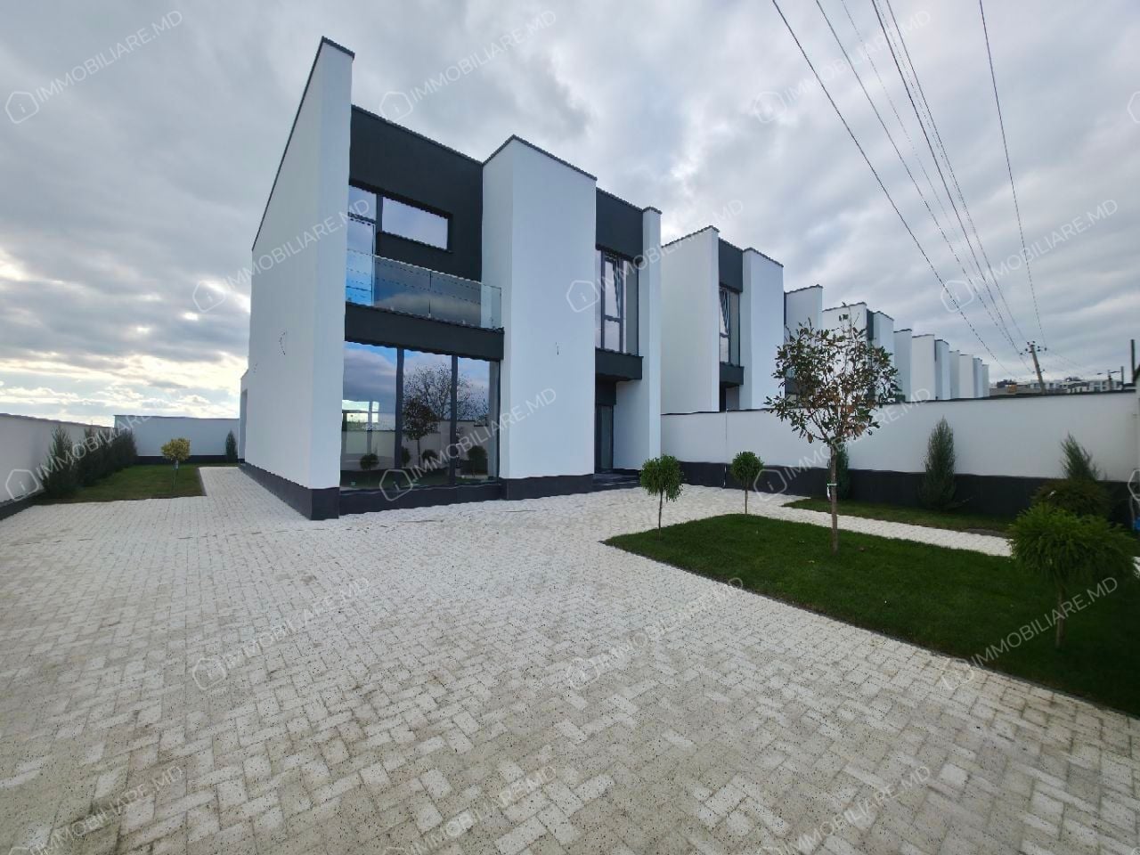 Casă cu 2 niveluri, or. Durlești - Photo 1