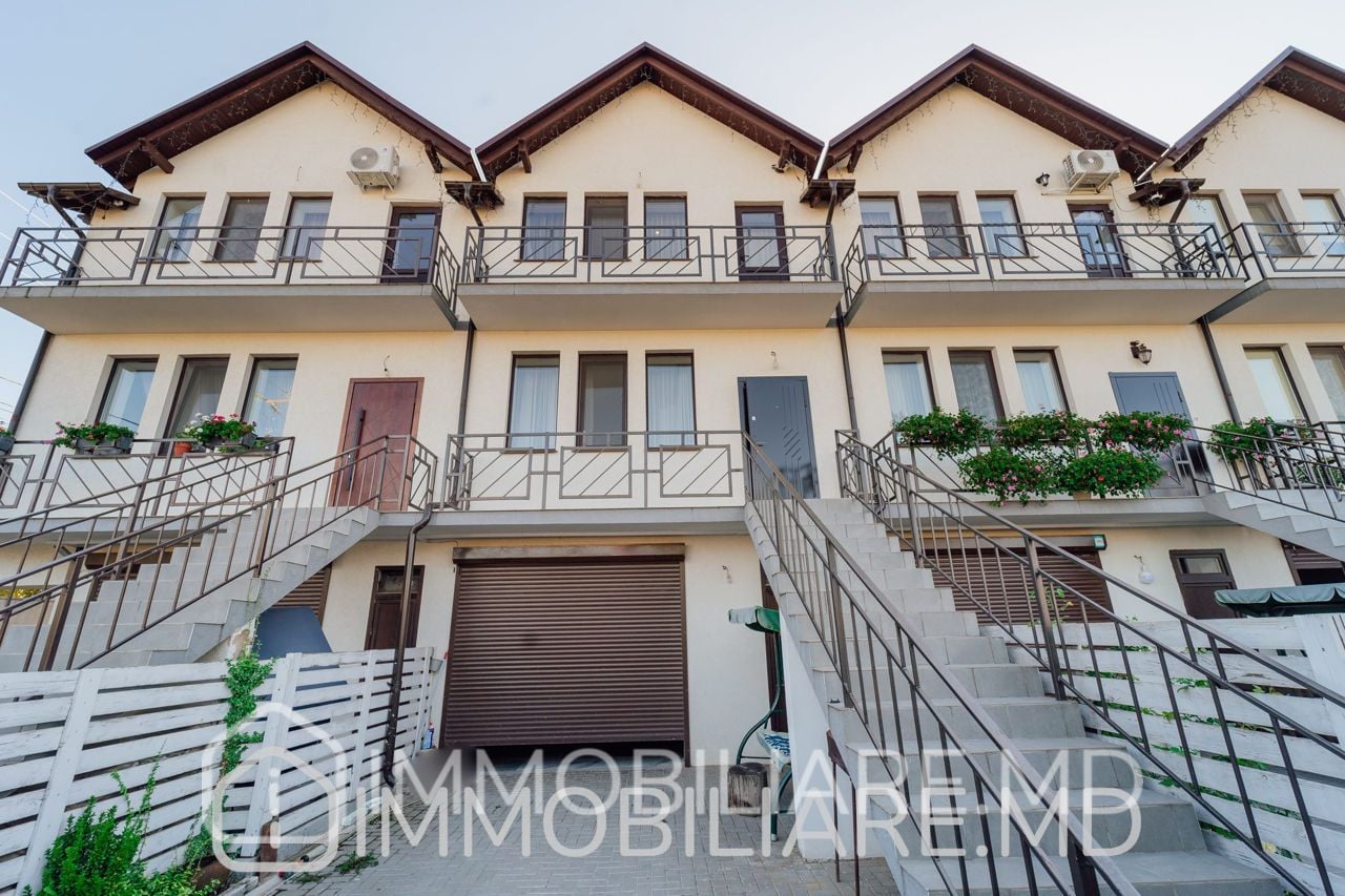 Townhouse cu 2 niveluri, or. Durlești - Photo 1