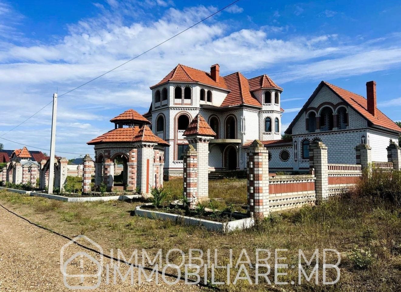 Casă cu 3 niveluri, r-nul Grigoriopol. loc. Tașlîc - Photo 1