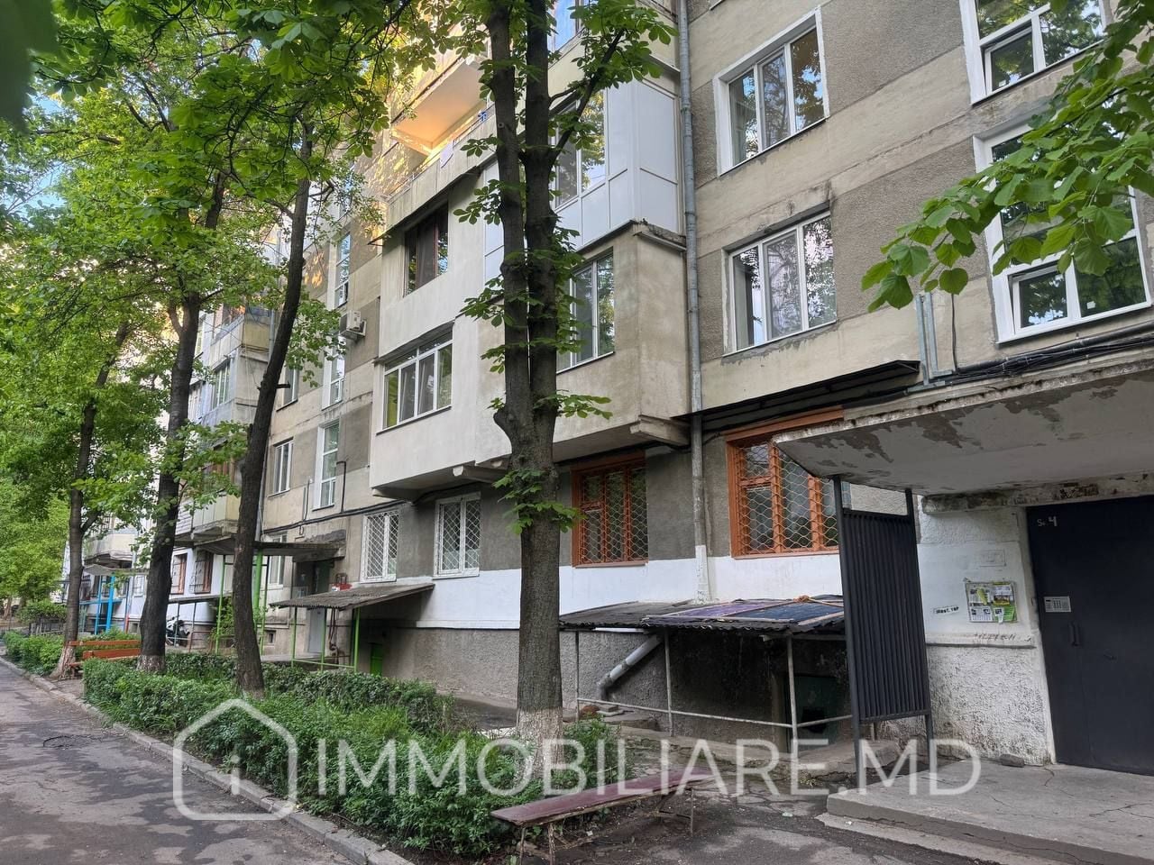 Râșcani, Strada Miron Costin, Rîșcani, Chișinău