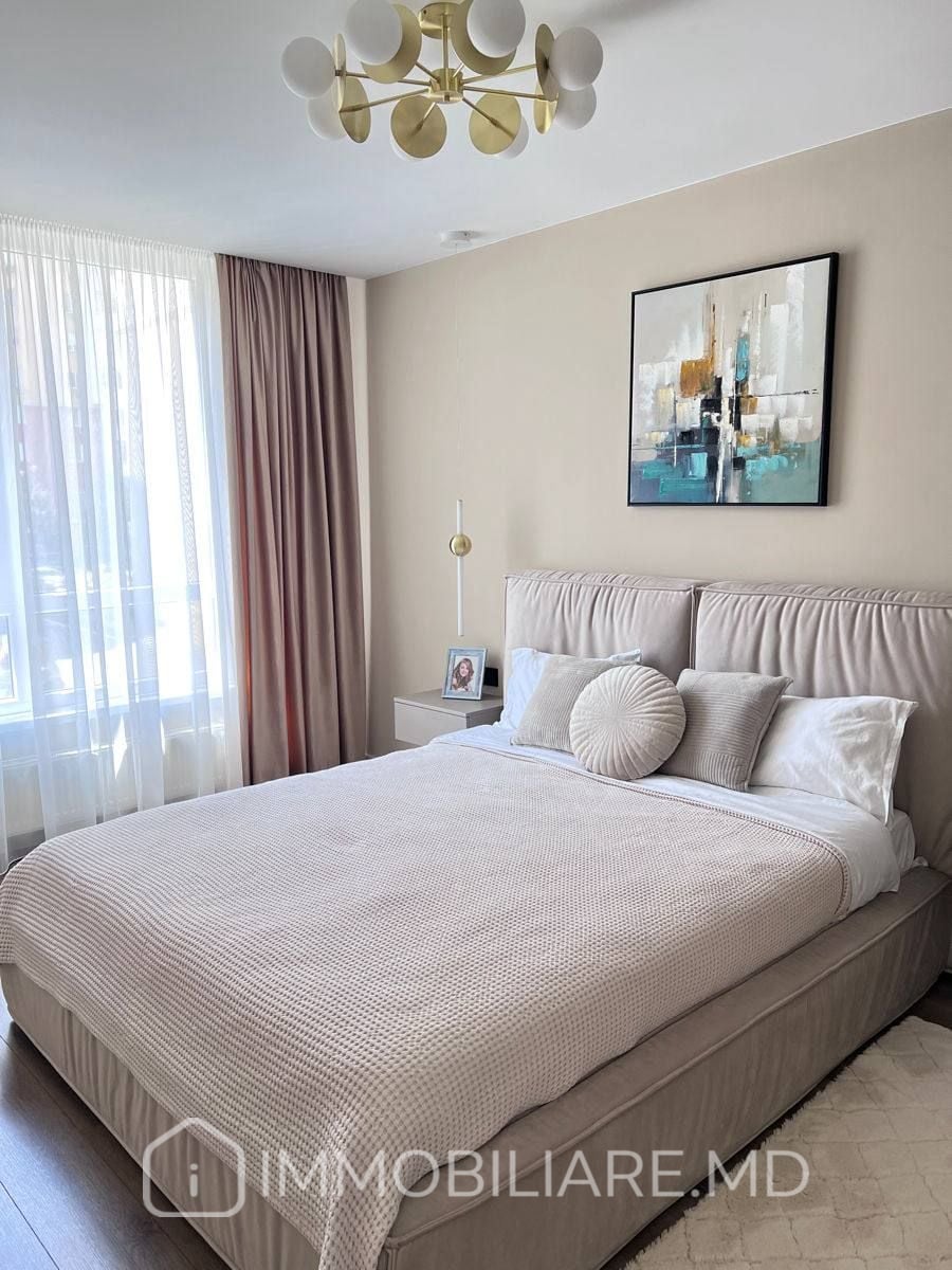Apartament cu 2 camere, sect. Centru  - Photo 1