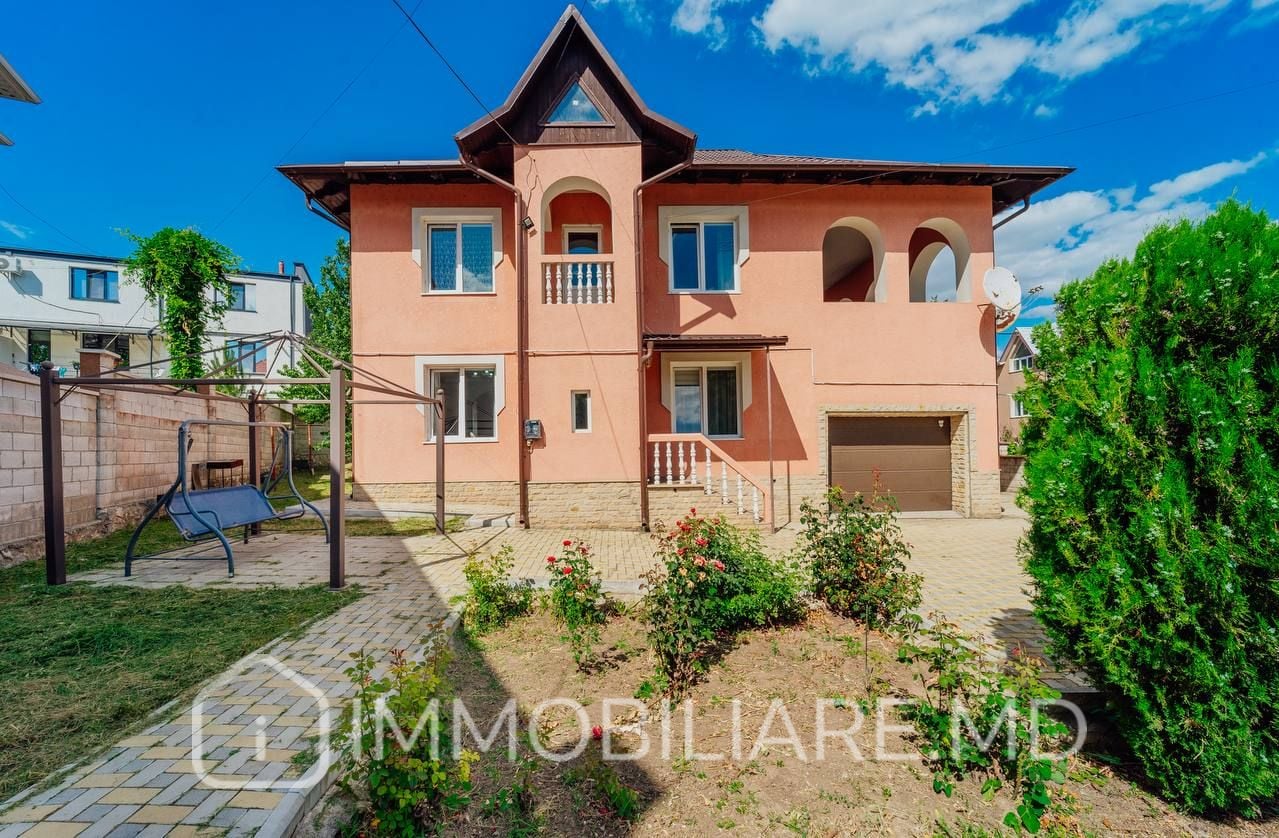Casă cu 2 niveluri, or. Durlești  - Photo 1