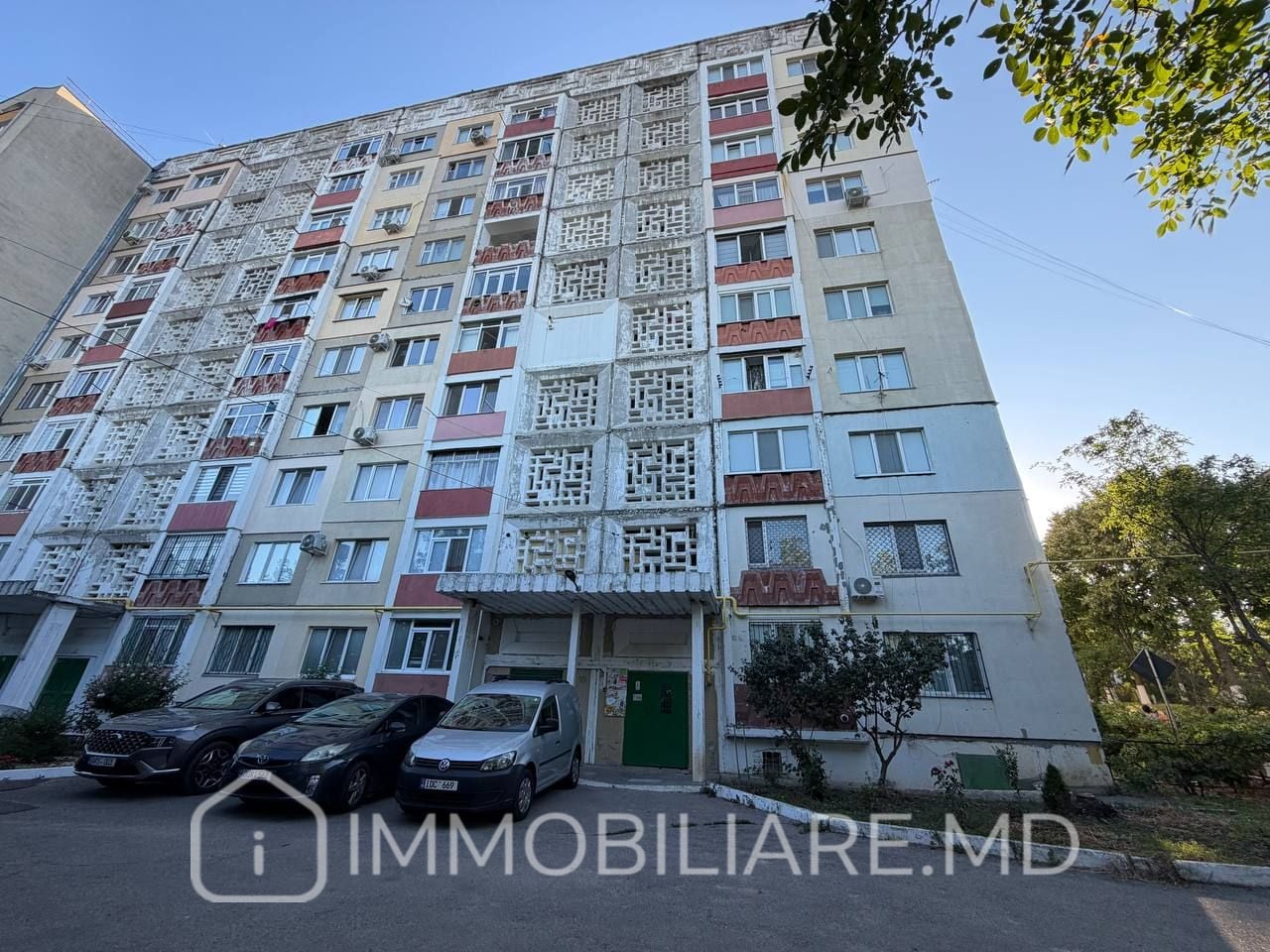 Apartament cu 2 camere, or. Ialoveni  - Photo 1