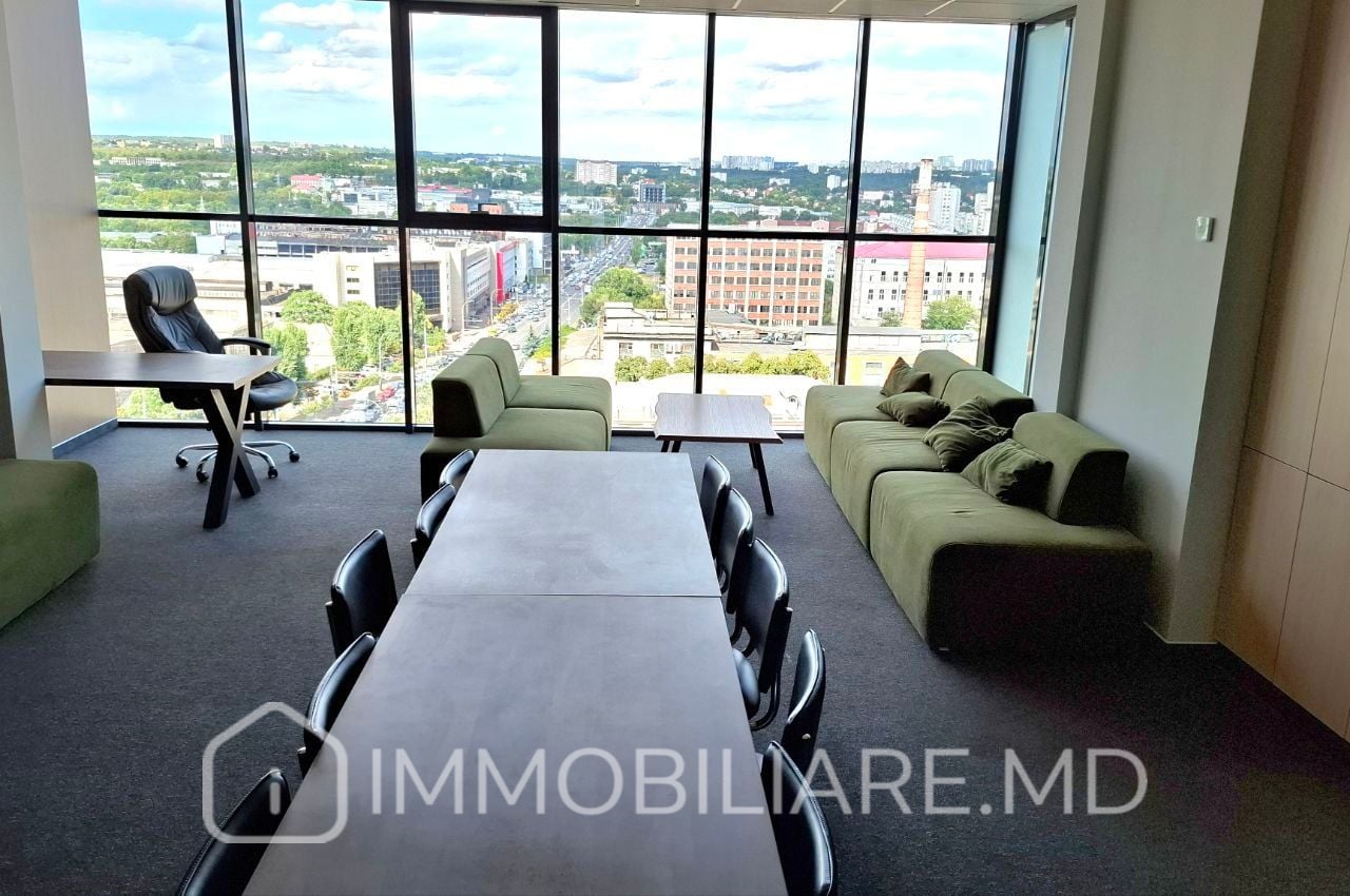 Oficiu, sect. Centru, Business Centru "Royal Tower" - Photo 1