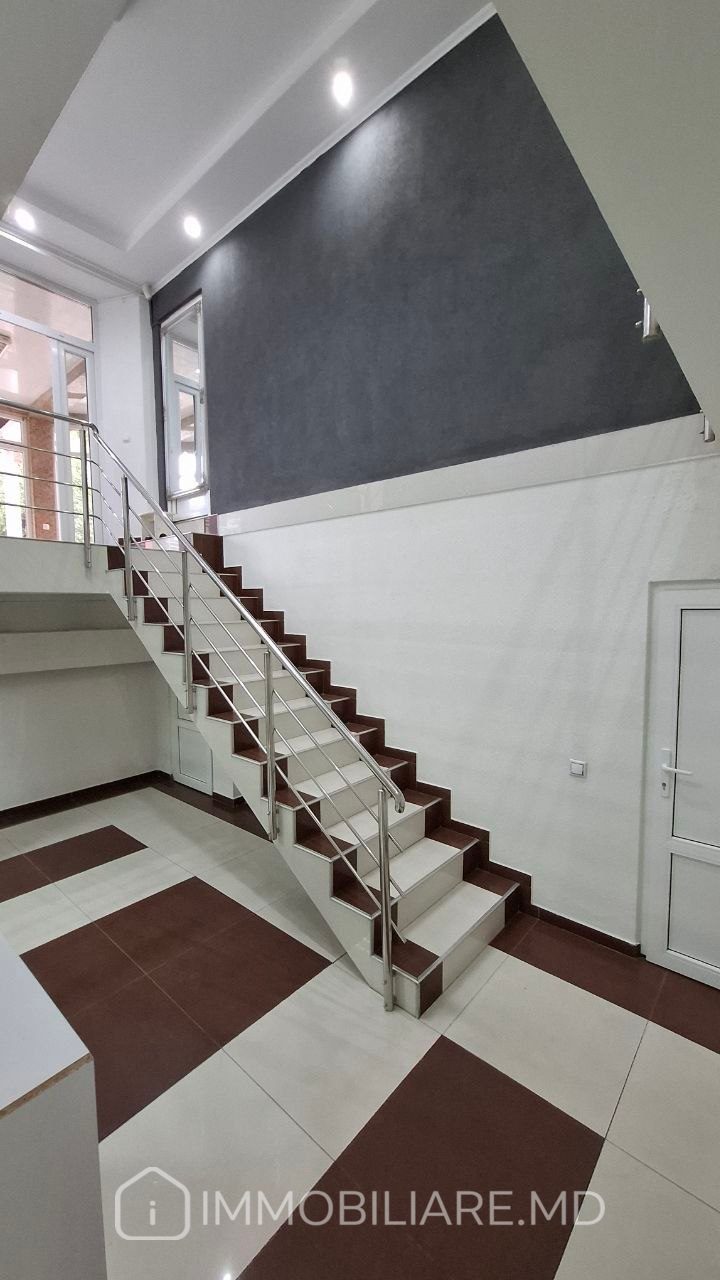 Spațiu comercial, sect. Buiucani - Photo 1