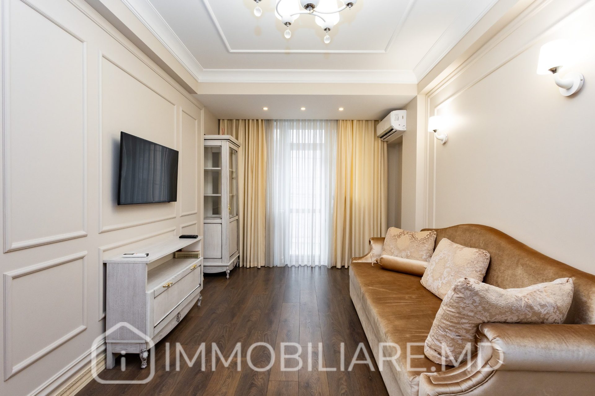 Apartament cu 2 camere, sect. Centru - Photo 1
