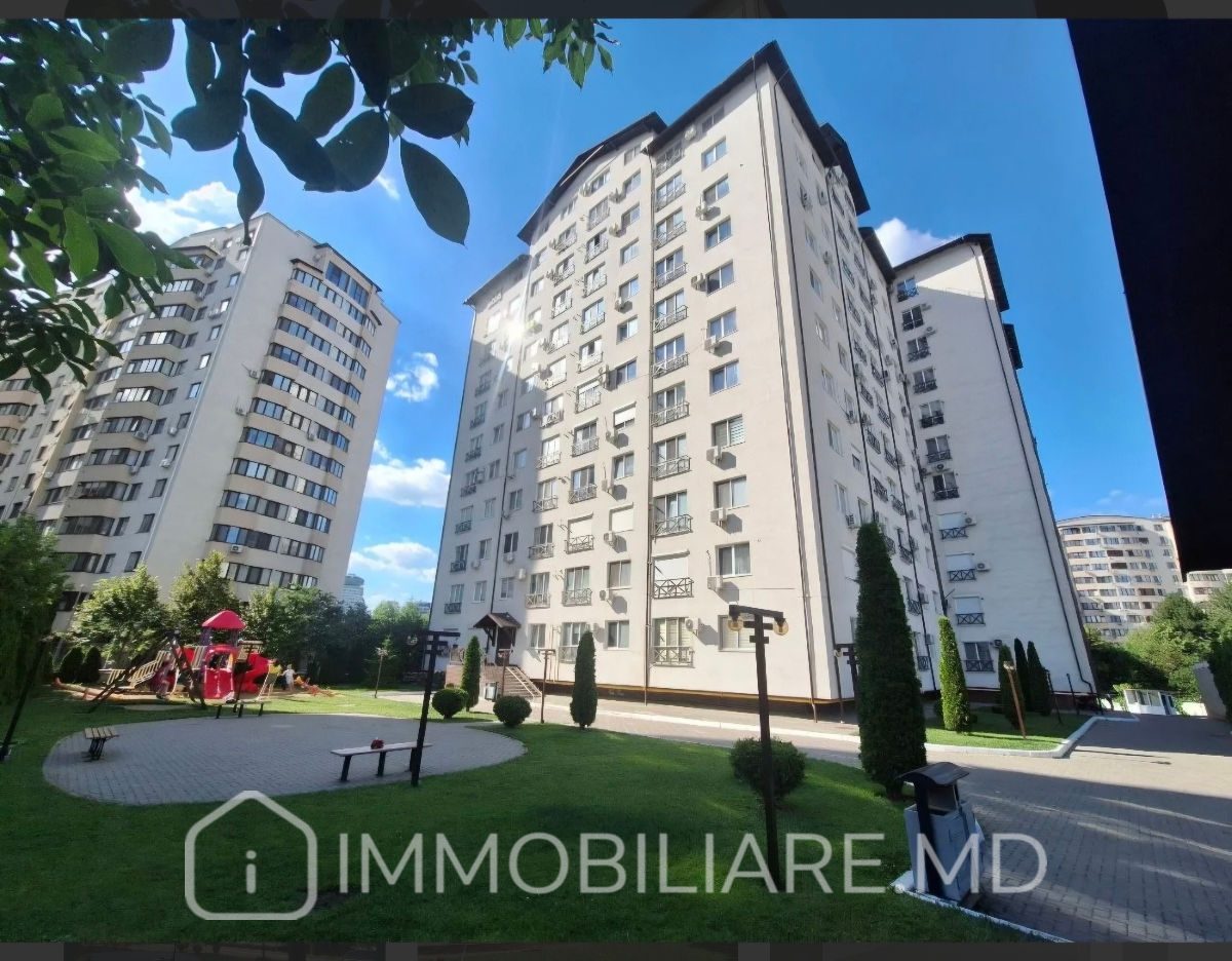 Apartament cu 2 camere, sect. Centru - Photo 1