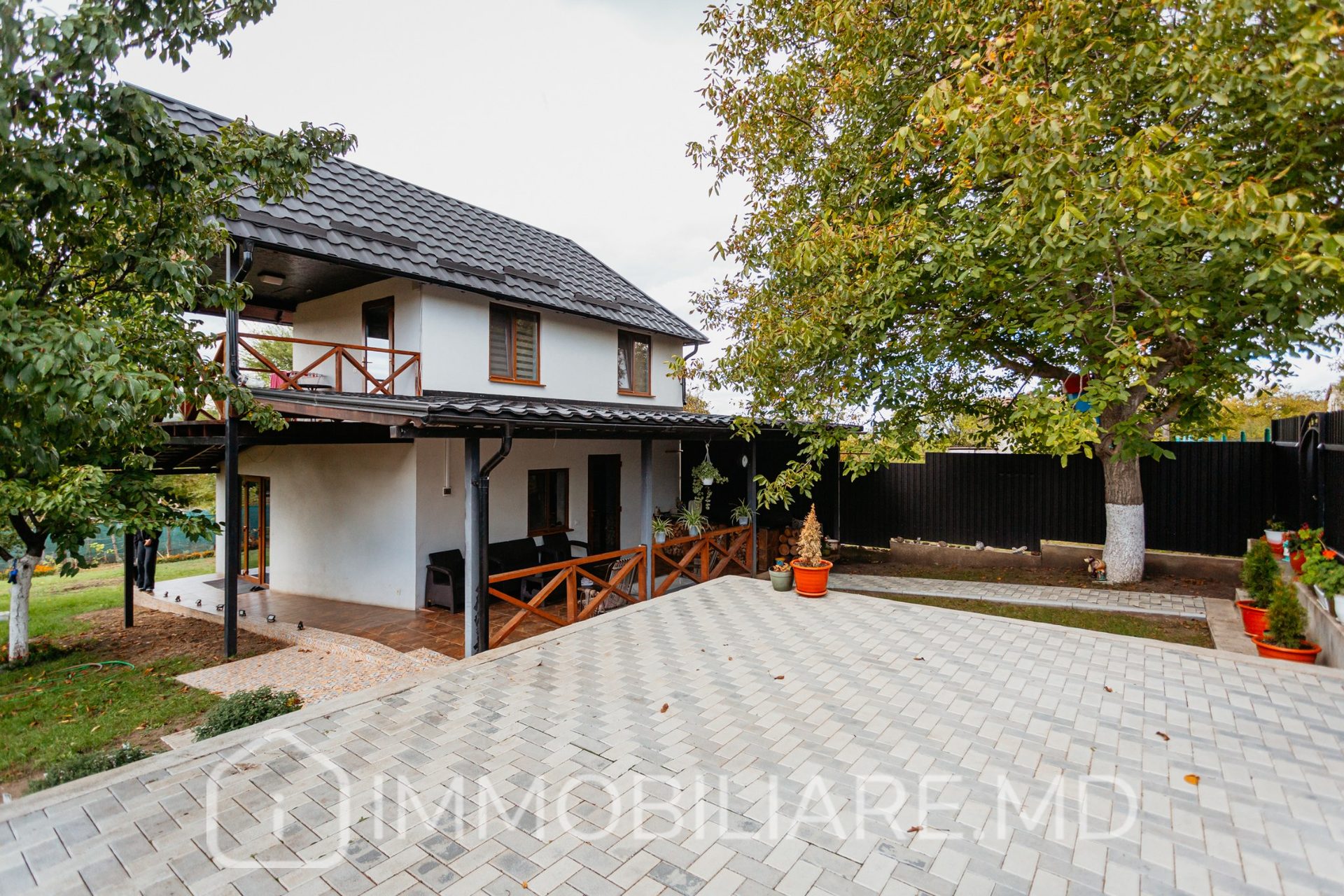 Casă cu 2 niveluri, loc. Danceni, r-nul Ialoveni  - Photo 1